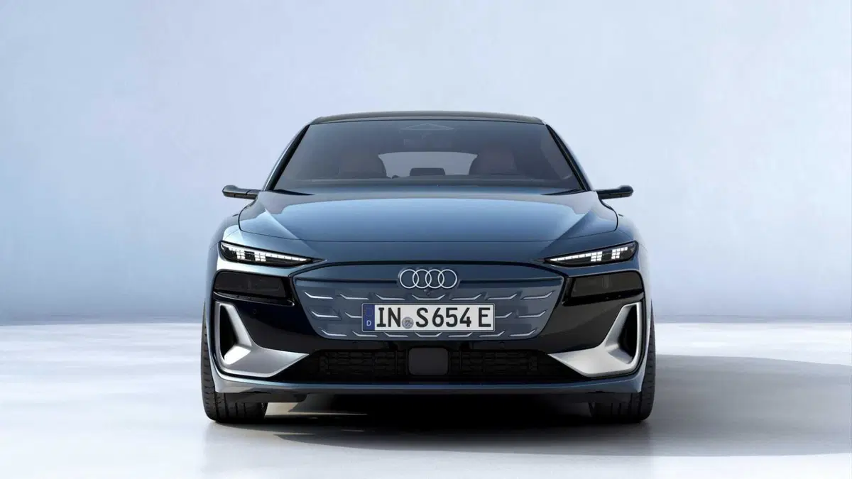 Audi S6 Avant e-Tron (4)