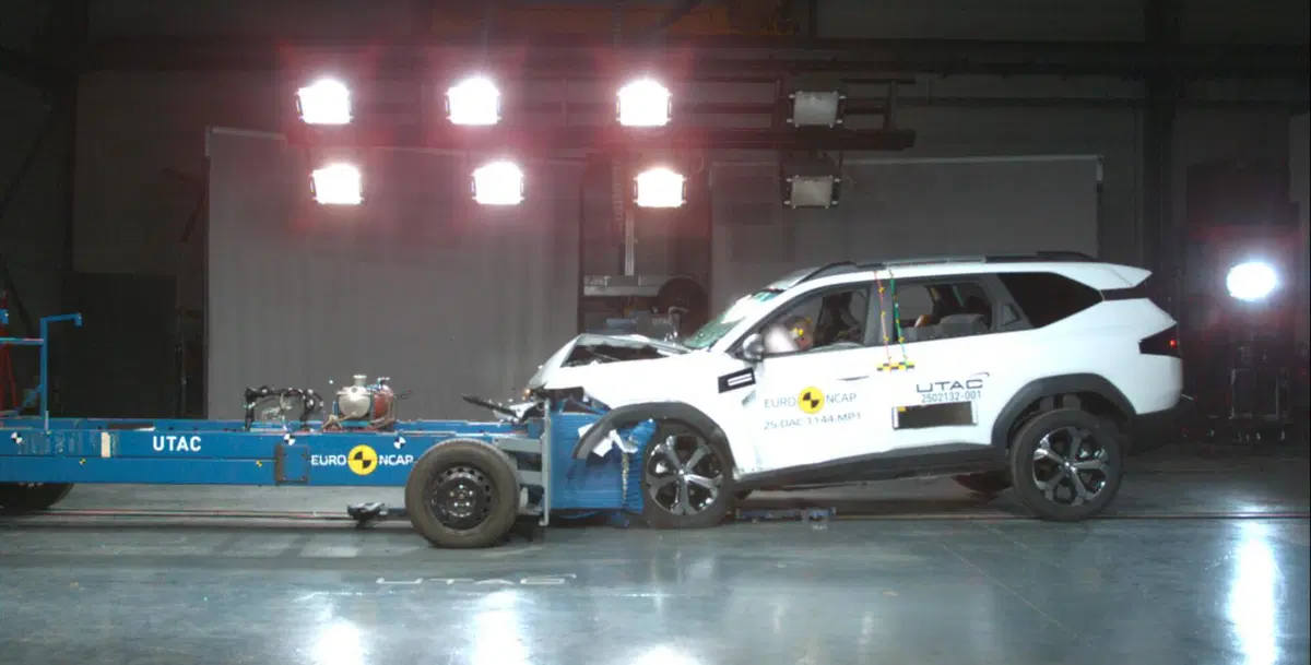 Dacia Bigster: perché solo tre stelle nei crash test? I punti deboli dell'Euro NCAP  (6)