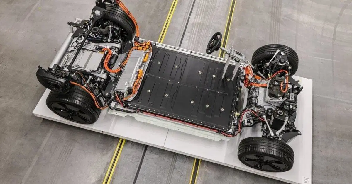 La sfida della batteria perfetta: ecco tutti i segreti di Porsche