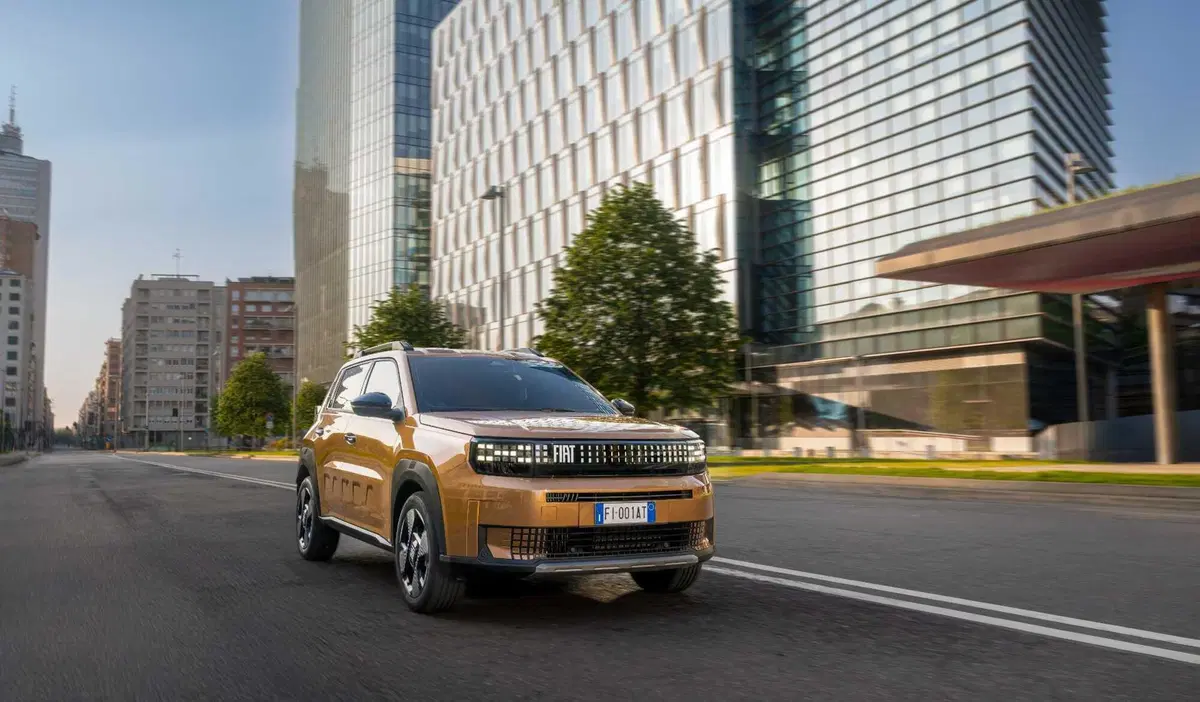 Fiat Panda ibrida: sarà il modello per tutti, ecco come va su strada [VIDEO] (13)