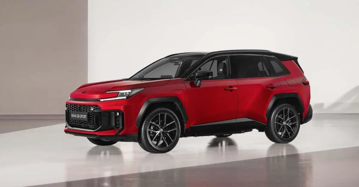 Nuova Toyota RAV4 2025: scende in Campo e le ha tutte contro. Top e Flop