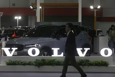 Volvo, dopo il CEO, anche 3.000 dipendenti vengono cacciati 