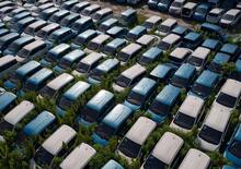 In Cina hanno preso un vizietto tipicamente italiano, ma è guerra totale sulle cifre e sui prezzi