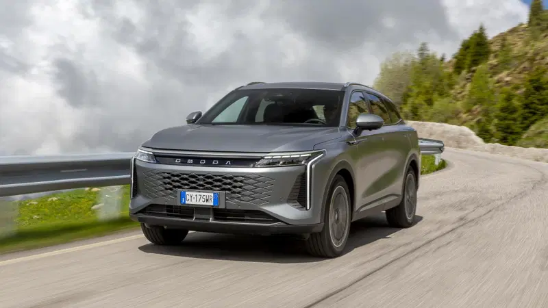 Omoda 9: la D-Suv Full Optional da 537 Cv e 650 Nm | Prova, caratteristiche e prezzi [VIDEO]