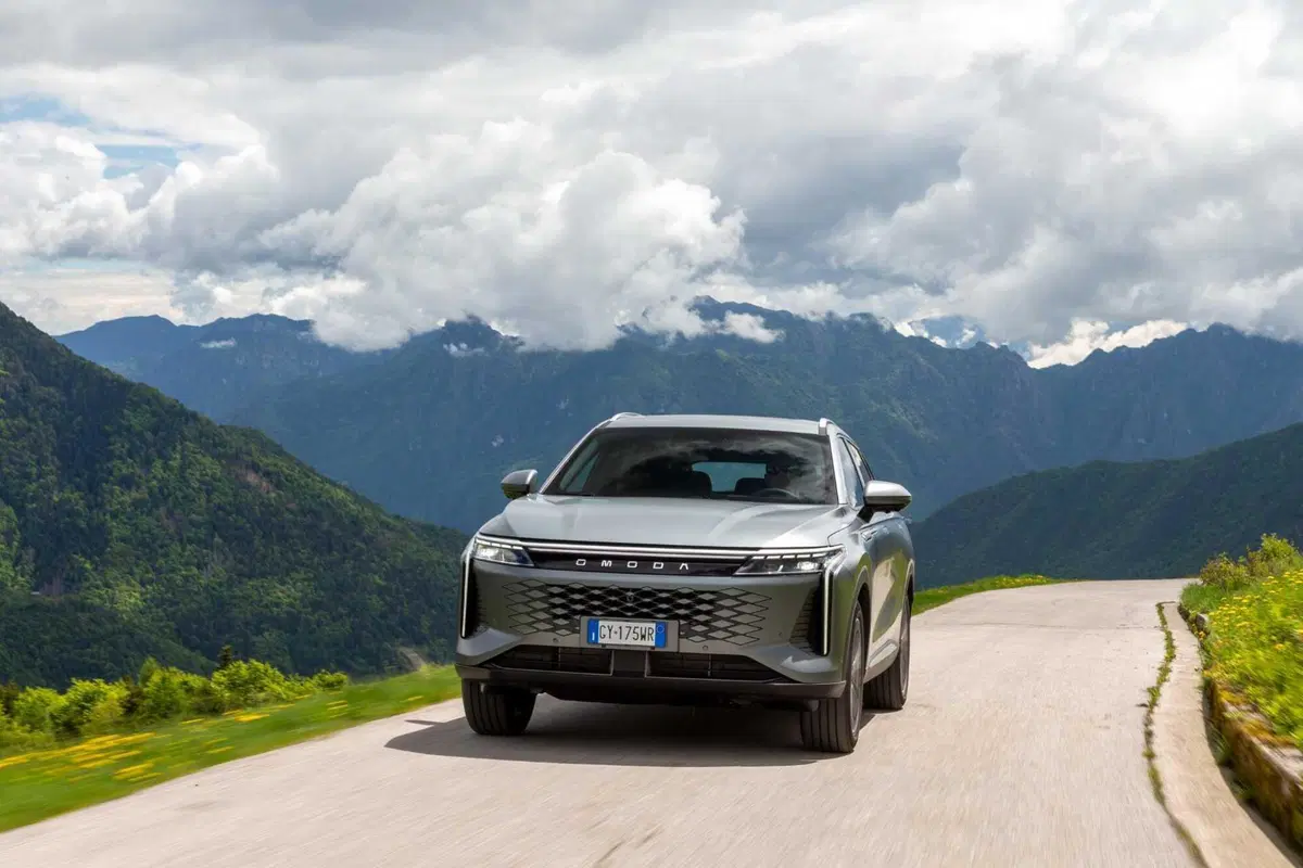 Omoda 9: la D-Suv Full Optional da 537 Cv e 650 Nm | Caratteristiche e prezzo [VIDEO] (10)