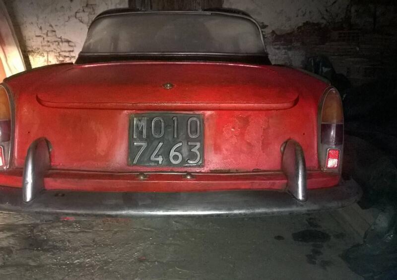 Fiat 1500 cabriolet (mod.118H)d'epoca del 1964 a Modena