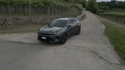 Cupra Formentor e-HYBRID: doppia anima tra elettrico e benzina, ma una gamma completa
