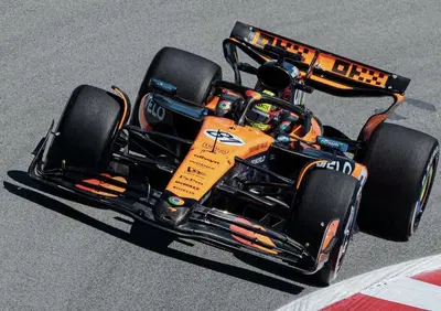 F1. GP Spagna, Piastri regola la FP2 di Barcellona davanti a Russell e Verstappen. Ferrari inguidabile per Hamilton e Leclerc