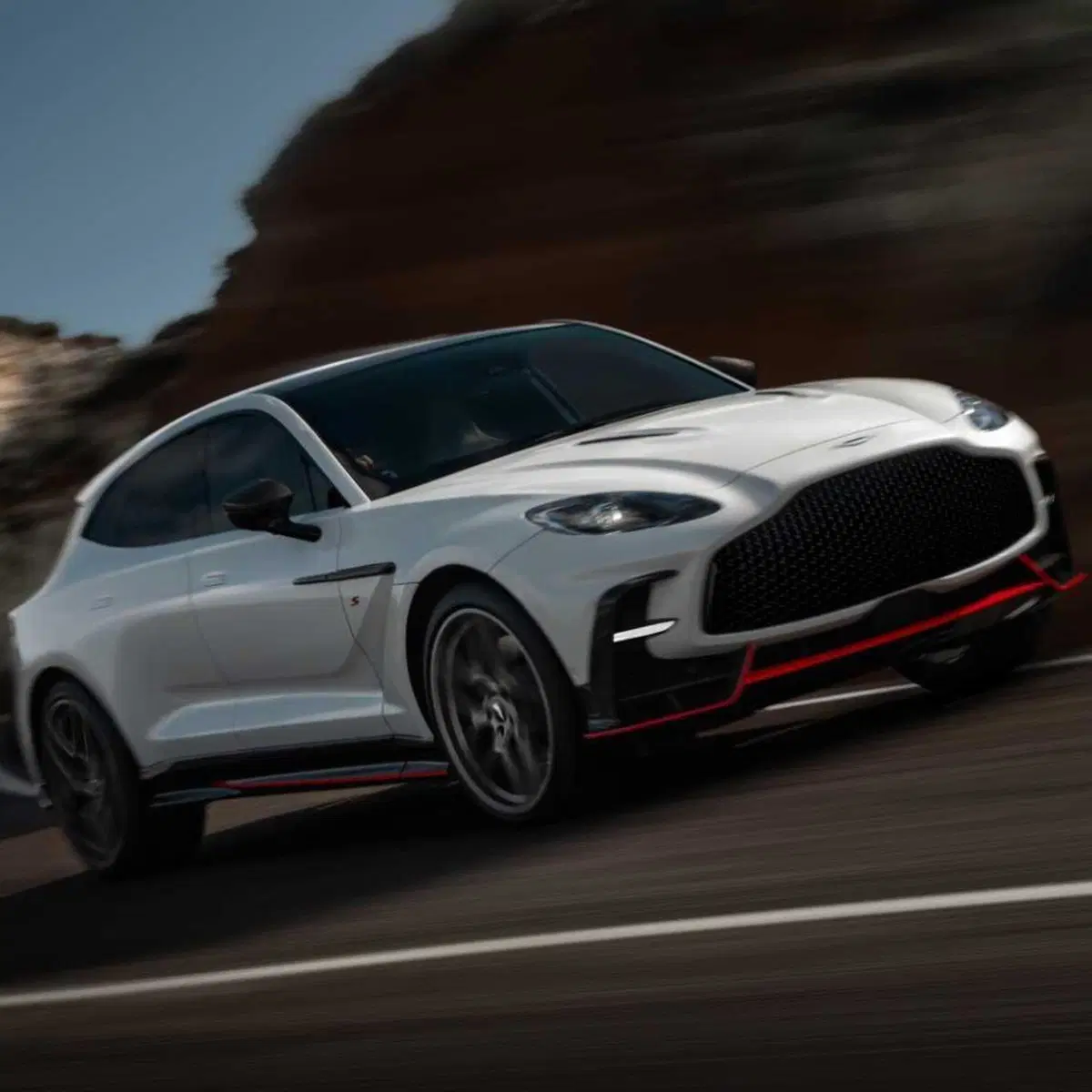 Aston Martin DBX