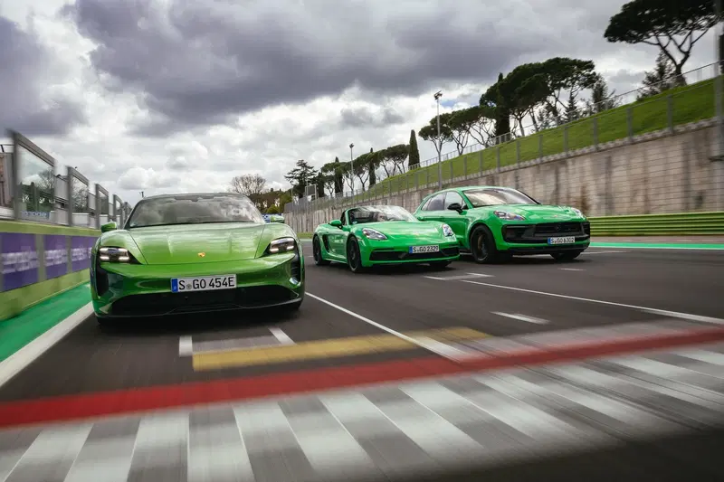 Test Porsche in pista