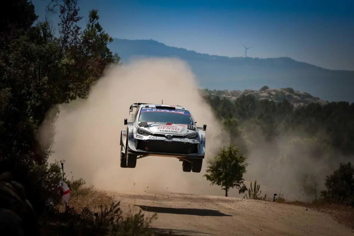 WRC25 Sardegna. “RIS”25 D2. Dopo Stash, Alex e Dario… ancora Ogier [VIDEO] (8)