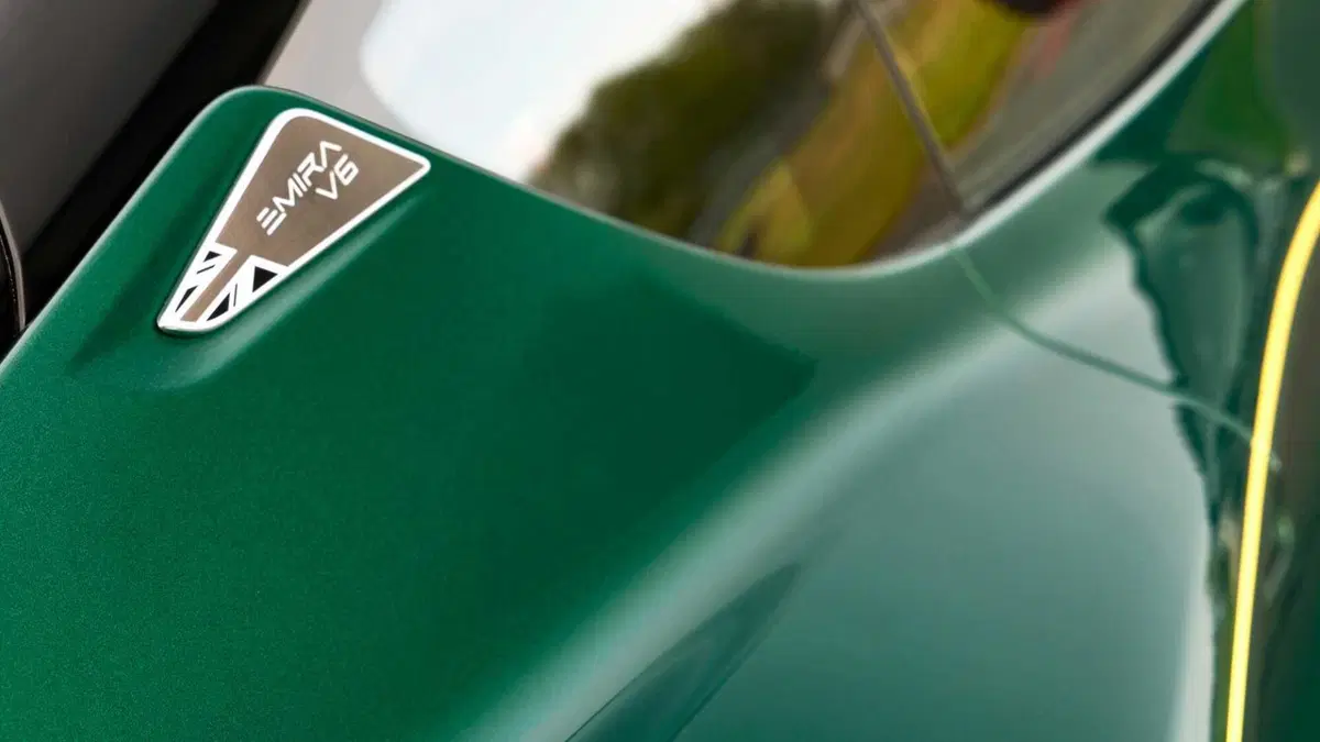 Lotus Emira 3.5 V6 Clark Edition (13)