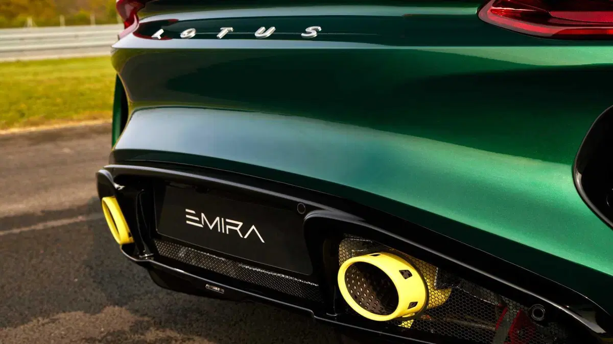 Lotus Emira 3.5 V6 Clark Edition (12)