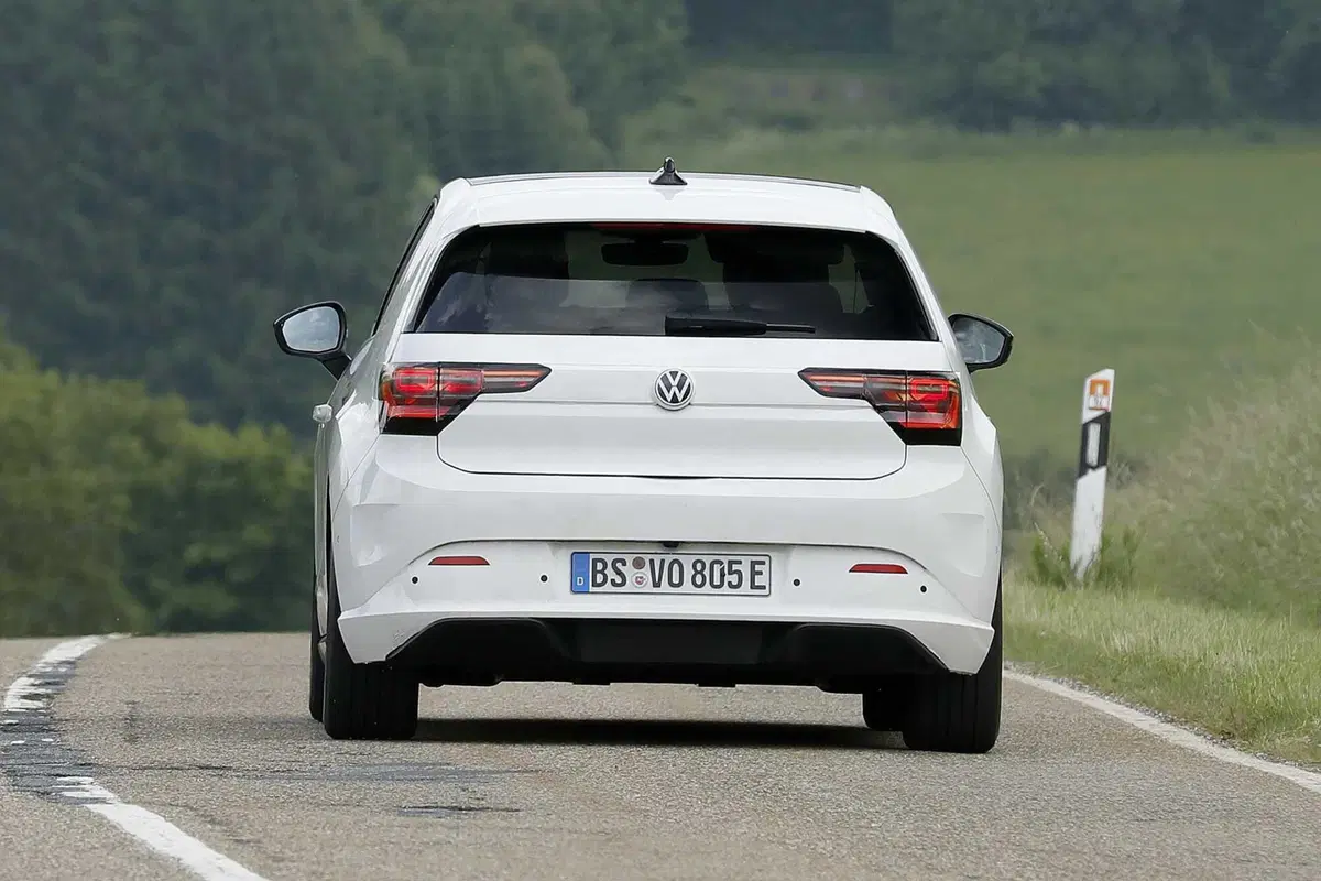 Sorpresa in Germania: avvistata per la prima volta la nuova Volkswagen ID.2 [Foto Spia] (13)
