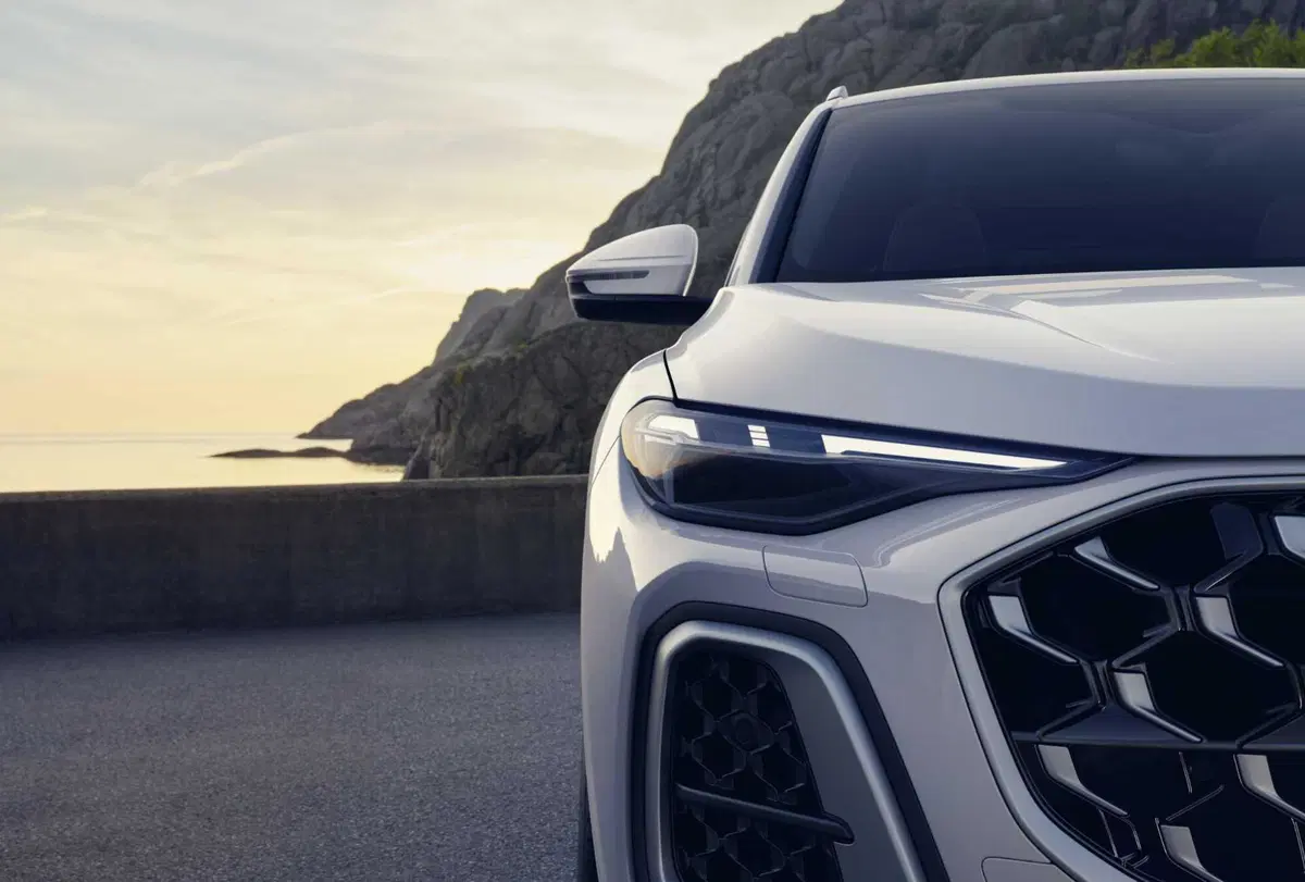 Audi Q5: debutta la e-hybrid con autonomia da record | Prezzi e caratteristiche  (8)