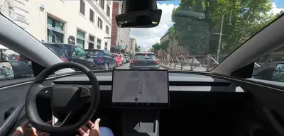Tesla sfida il traffico di Roma: la guida autonoma sbarca in Italia [VIDEO]