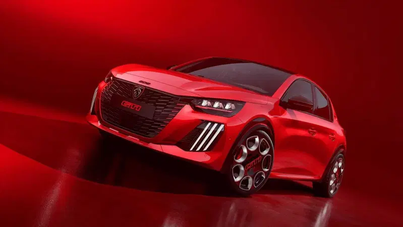 Nuova Peugeot E-208 GTi: la casa francese rilancia il mito, ma con le batterie...