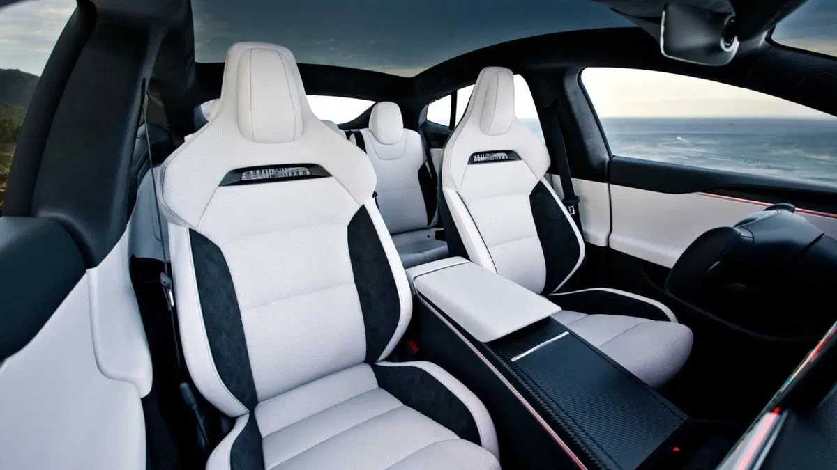 Tesla Model S e Model X restyling: debutto negli USA, ma in Italia ancora nulla (23)