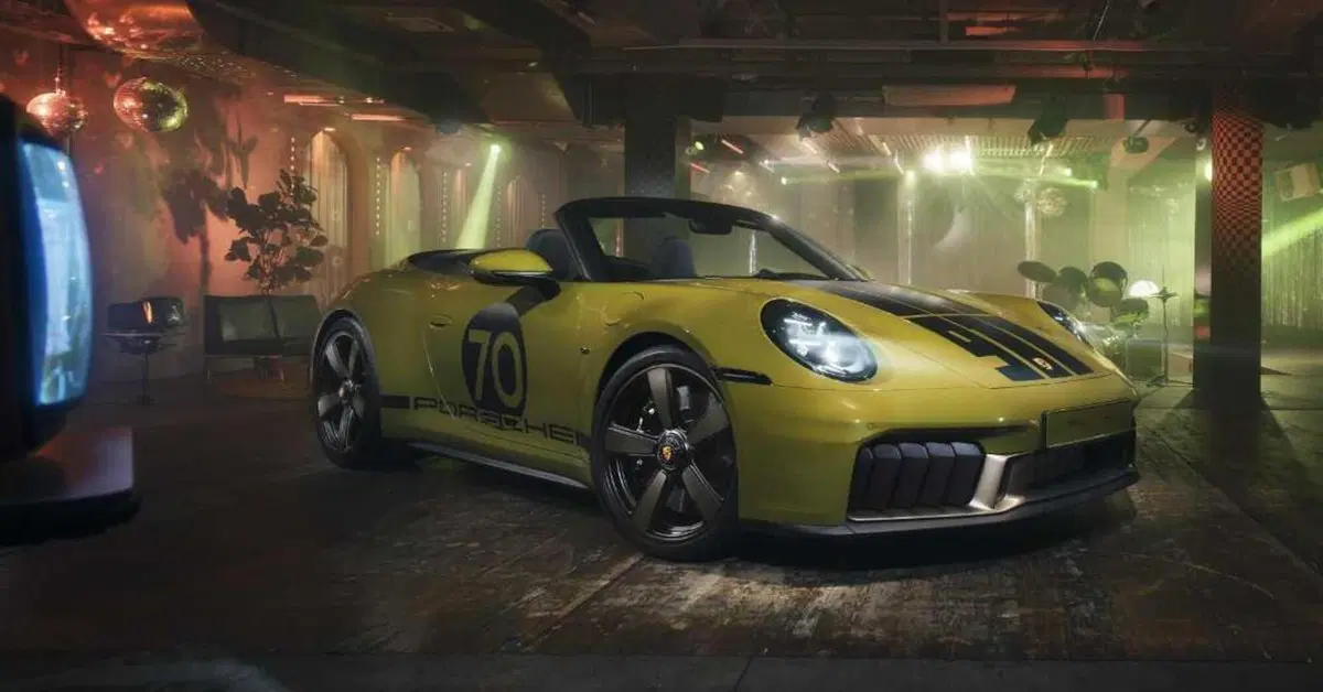 Porsche 911 GTS Spirit 70: un tuffo negli anni &rsquo;70 con la tecnologia del futuro [VIDEO]
