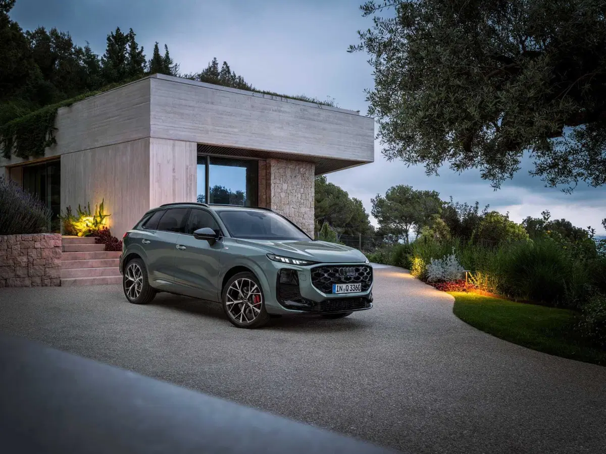 Audi Q3 2025: tutta nuova la suv media, caratteristiche, dotazioni , tecnologia e prezzi (16)