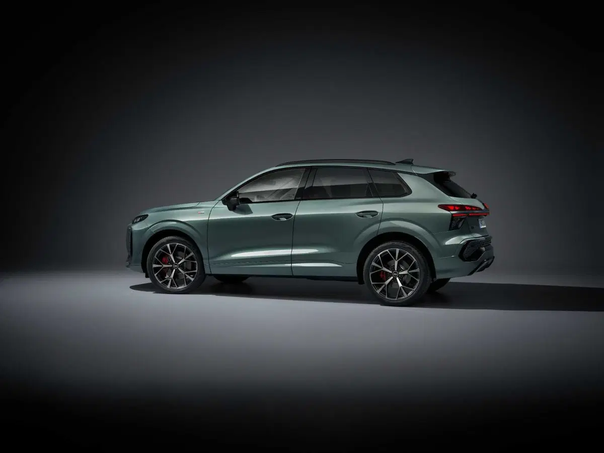 Audi Q3 2025: tutta nuova la suv media, caratteristiche, dotazioni , tecnologia e prezzi (18)