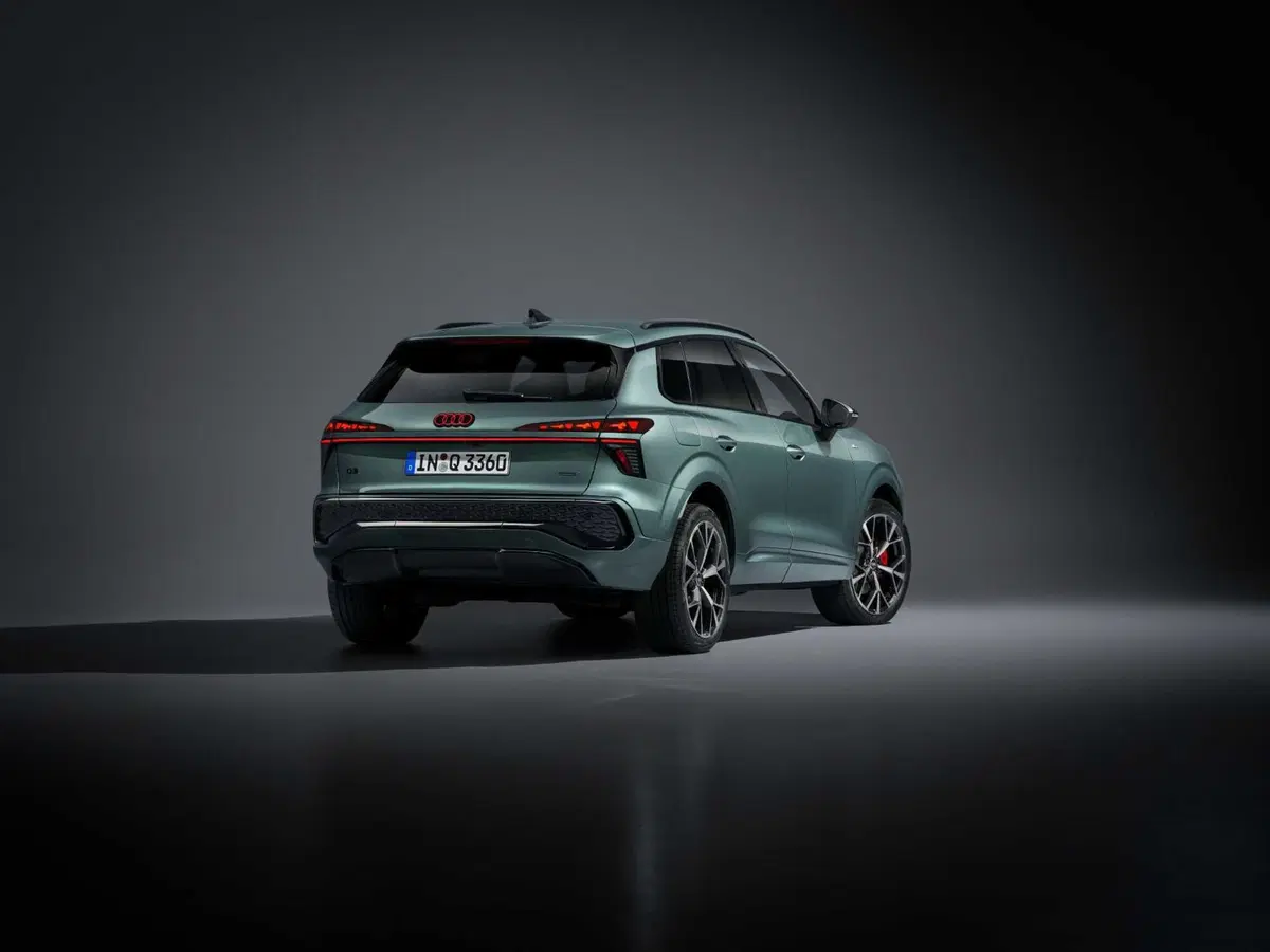 Audi Q3 2025: tutta nuova la suv media, caratteristiche, dotazioni , tecnologia e prezzi (21)