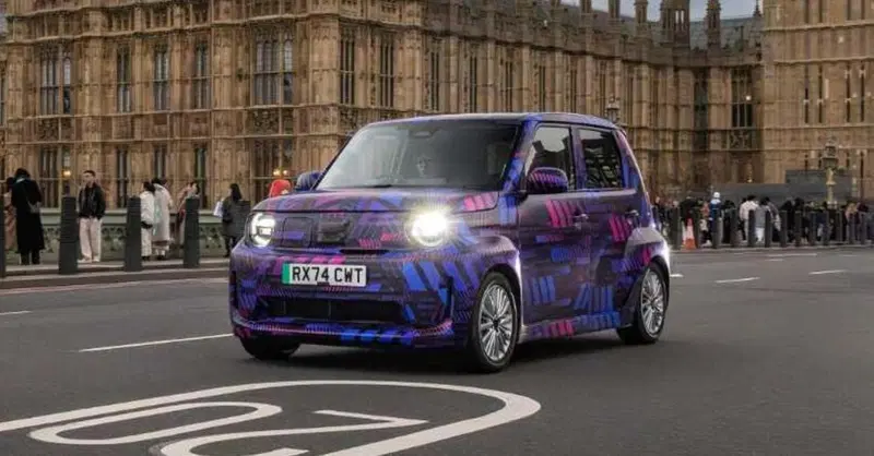 Honda sorprende a Goodwood 2025: in scena la &ldquo;quasi kei car&rdquo; elettrica e tante icone del passato