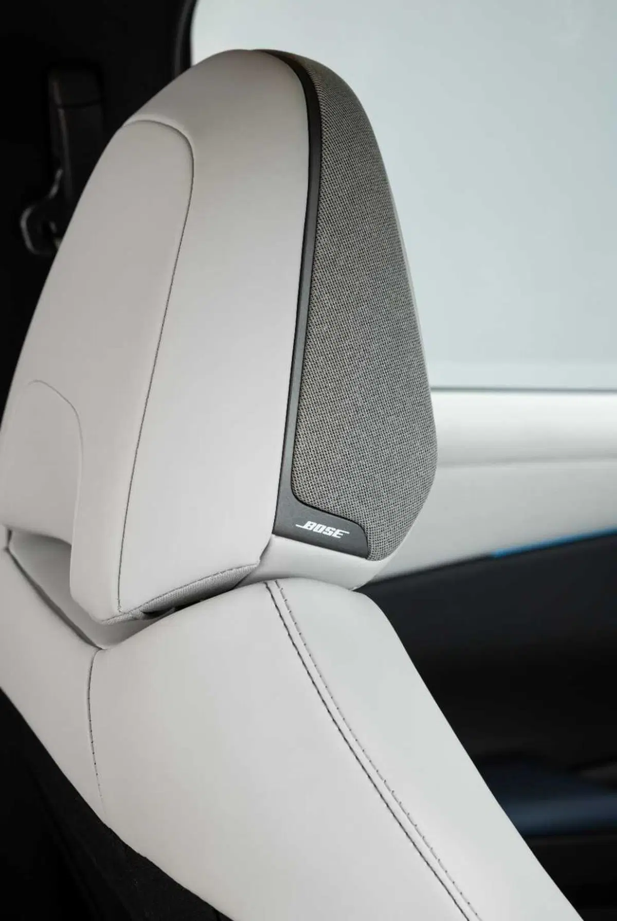 Nuova Nissan Leaf: torna l’icona dell’elettrico con 604 km di autonomia, Google integrato e un design completamente rinnovato (4)