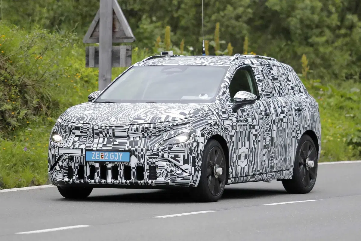 Skoda Epiq: avvistato il SUV urbano 100% elettrico che costerà circa 25.000 euro (13)