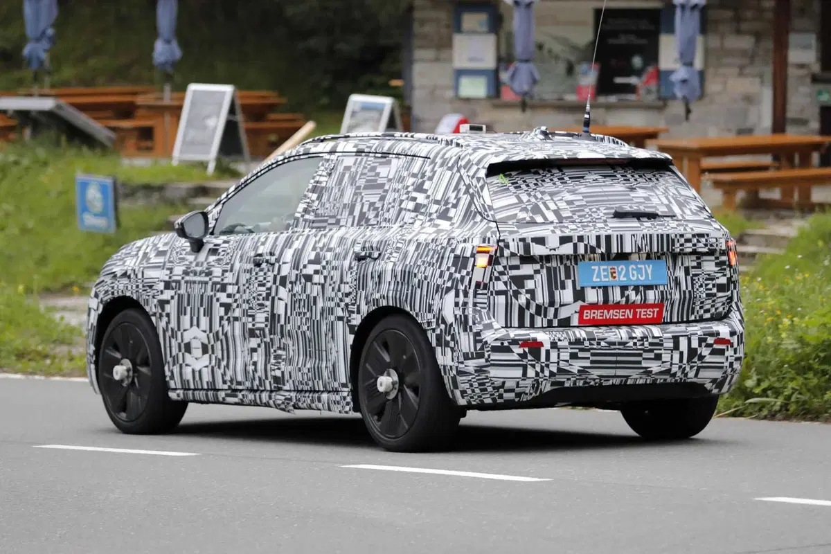 Skoda Epiq: avvistato il SUV urbano 100% elettrico che costerà circa 25.000 euro (20)