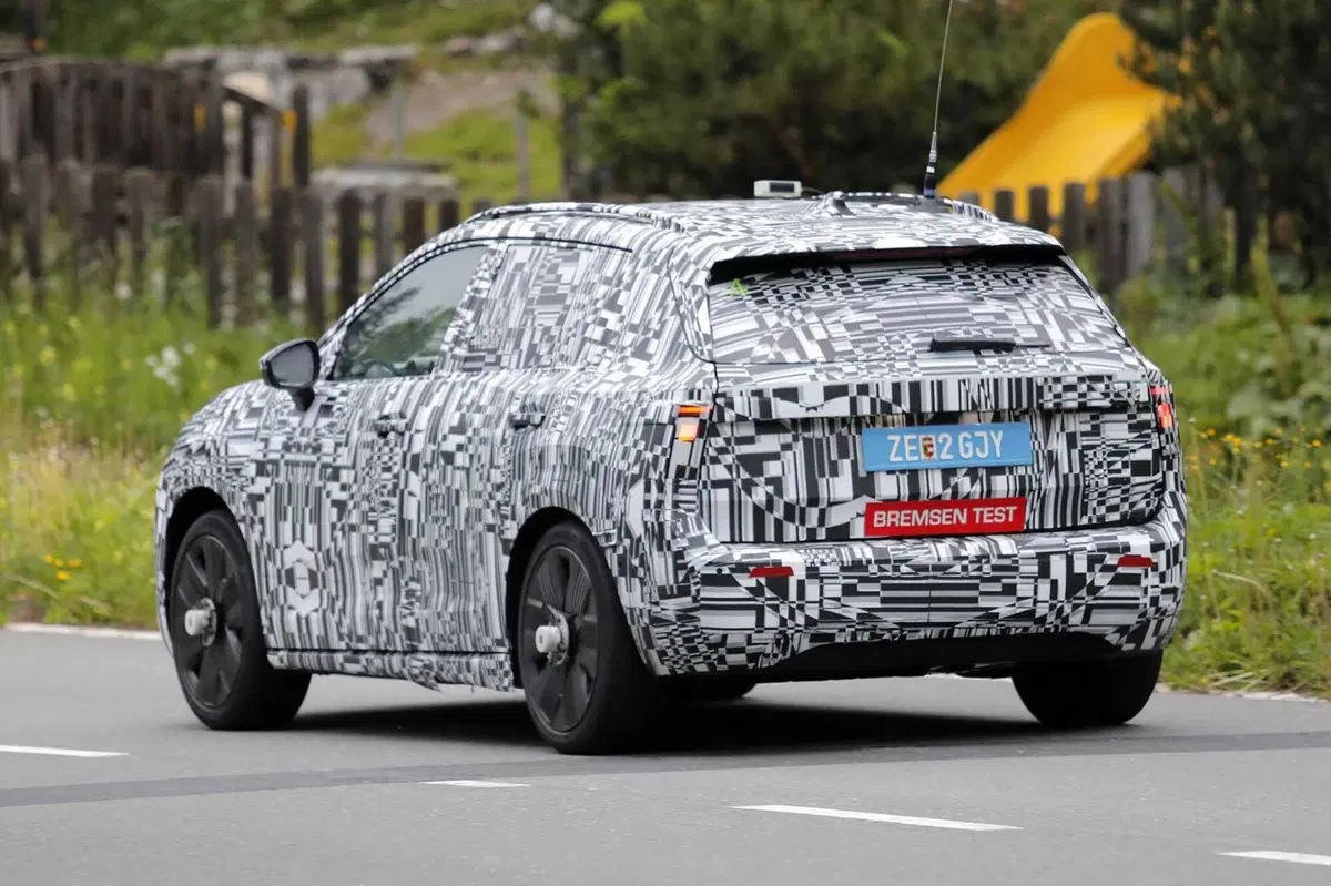 Skoda Epiq: avvistato il SUV urbano 100% elettrico che costerà circa 25.000 euro (21)