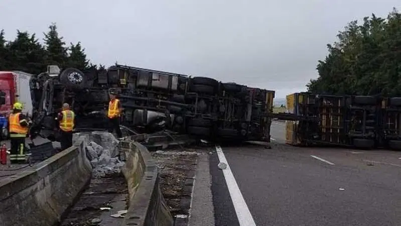 Se filmo un incidente stradale con lo smartphone passo dei guai? E se lo metto sui social?