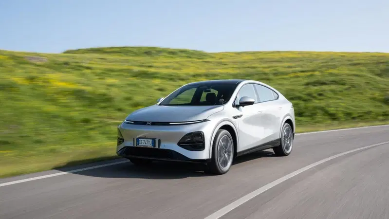 Nuove auto cinesi in arrivo: XPeng G6 e G9 sono ufficialmente in Italia | Prezzi, allestimenti e caratteristiche 