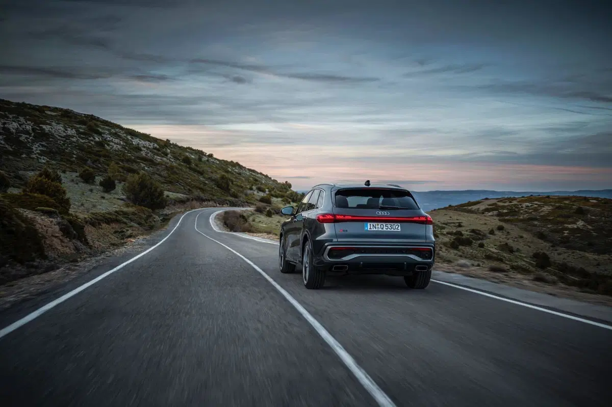 Tutte le immagini di nuova Audi Q5 e SQ5 SUV (17)