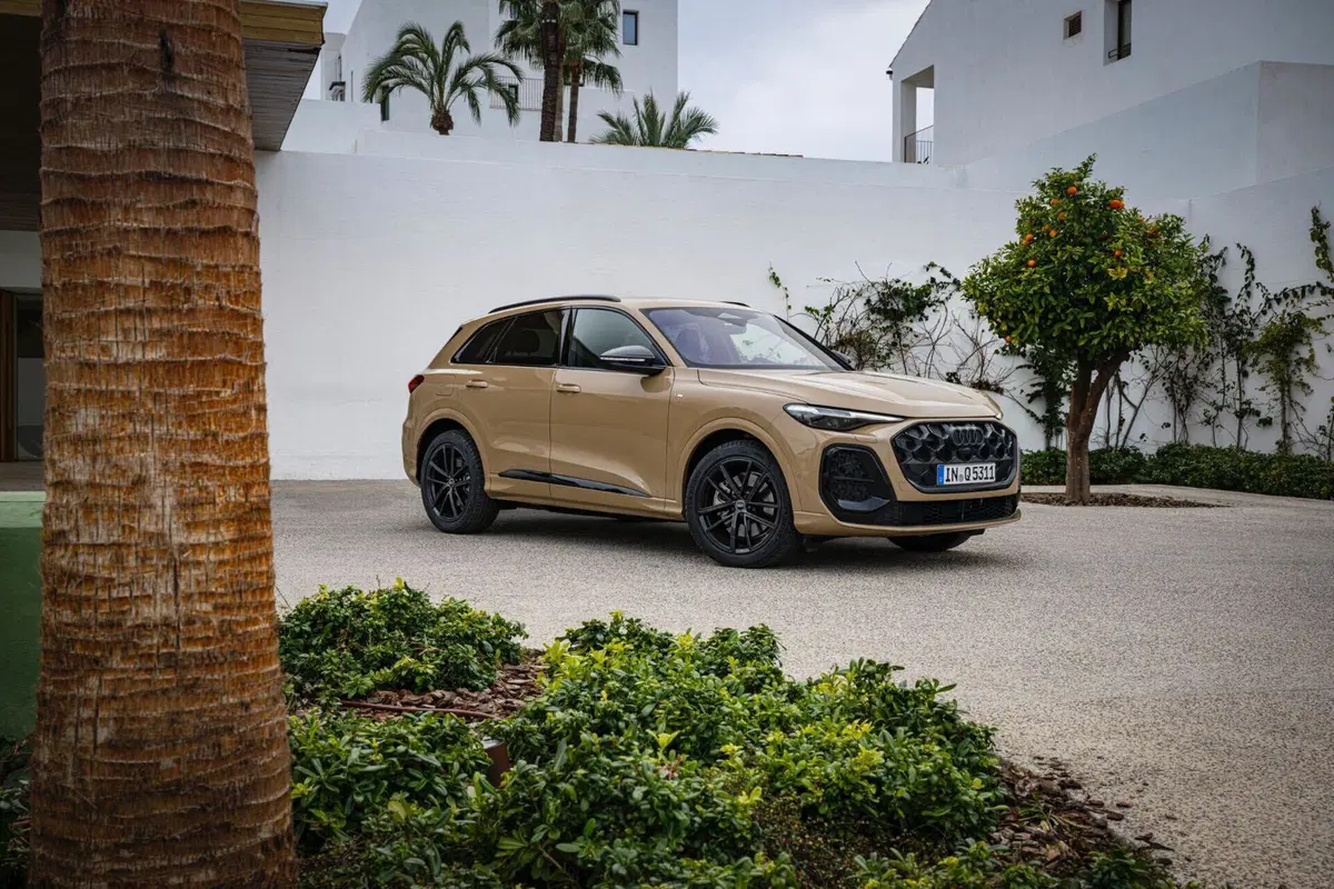 Tutte le immagini di nuova Audi Q5 e SQ5 SUV (27)