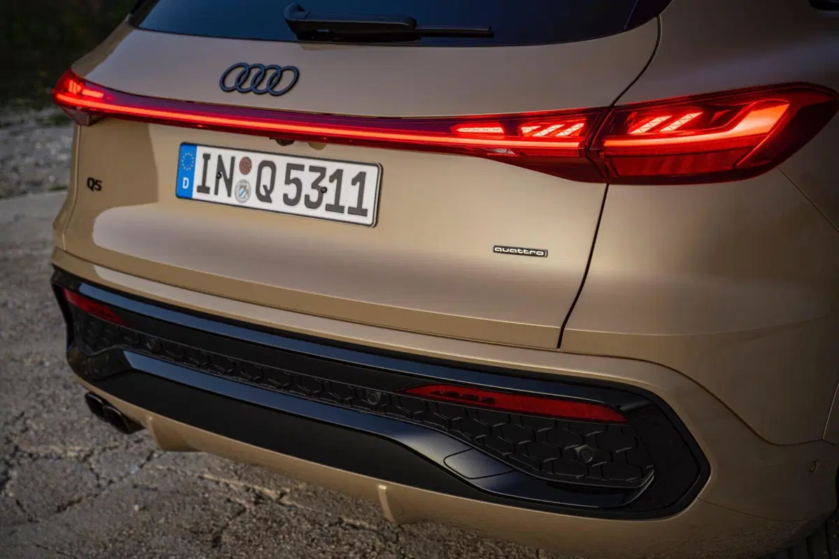 Tutte le immagini di nuova Audi Q5 e SQ5 SUV (29)