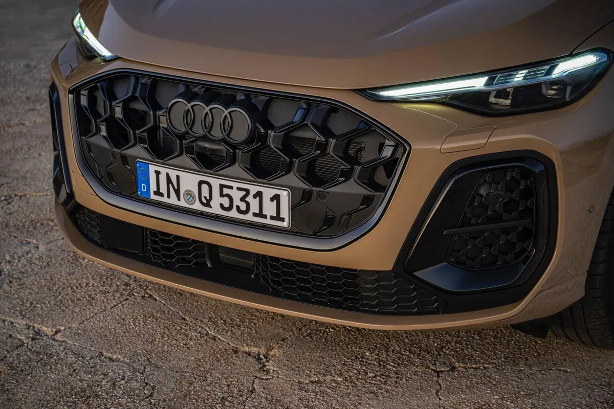 Tutte le immagini di nuova Audi Q5 e SQ5 SUV (30)