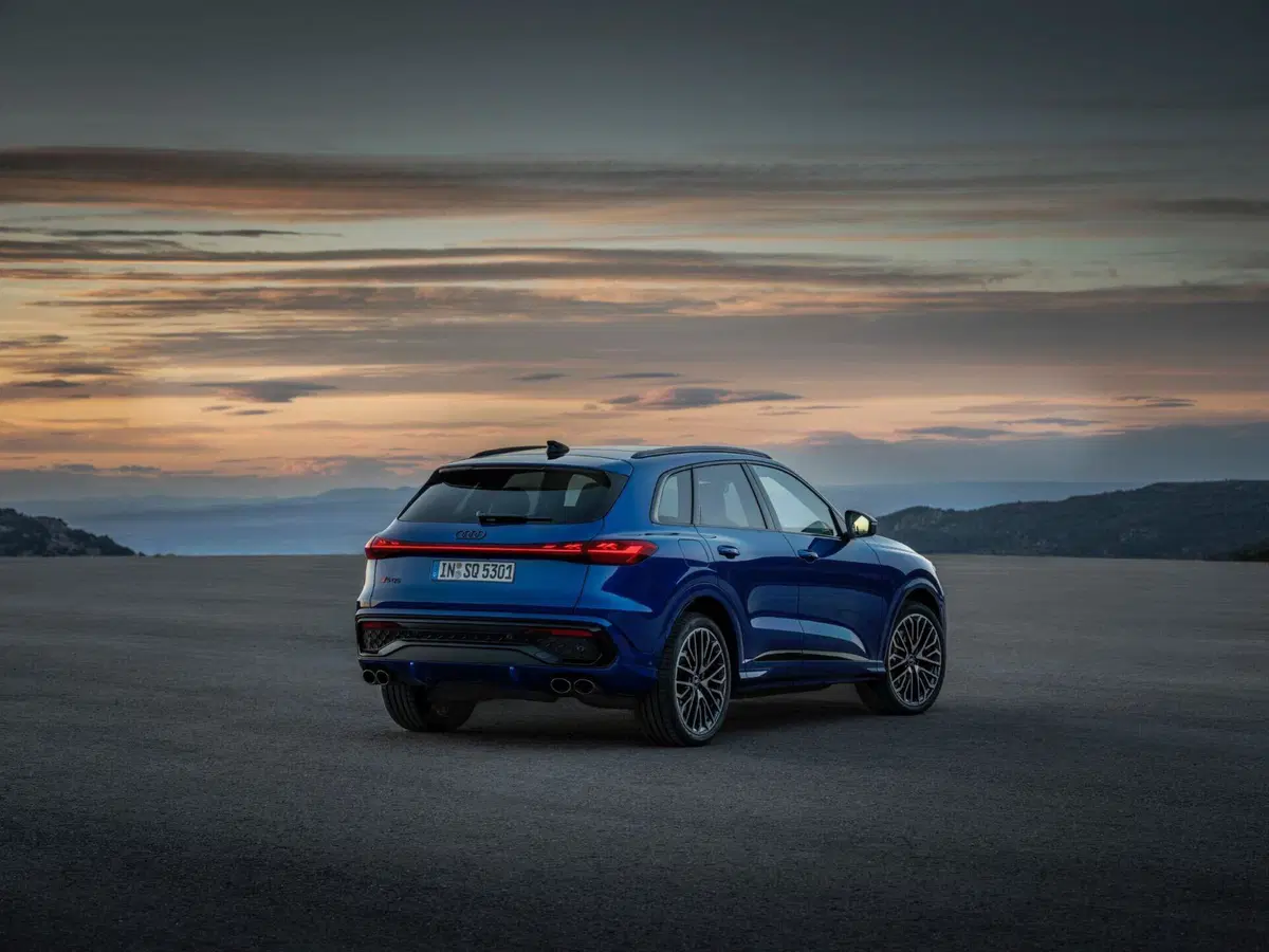 Tutte le immagini di nuova Audi Q5 e SQ5 SUV (33)