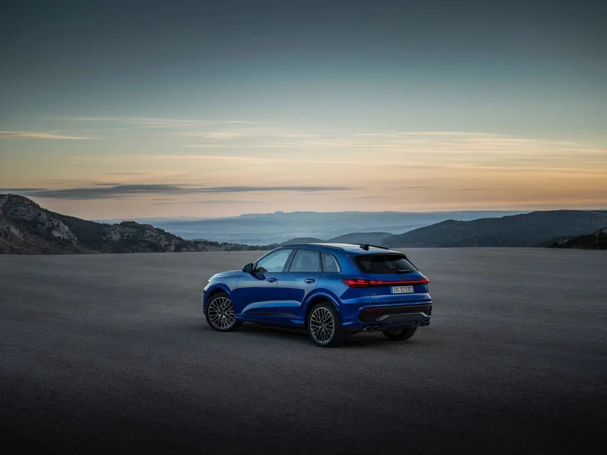 Tutte le immagini di nuova Audi Q5 e SQ5 SUV (35)