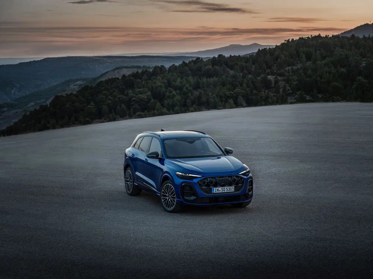 Tutte le immagini di nuova Audi Q5 e SQ5 SUV (36)