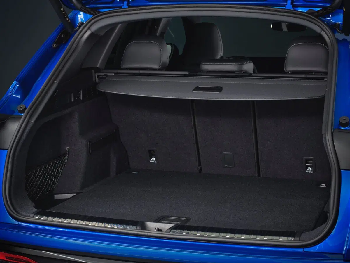 Tutte le immagini di nuova Audi Q5 e SQ5 SUV (40)