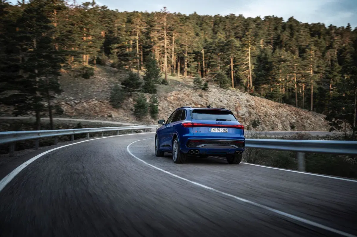 Tutte le immagini di nuova Audi Q5 e SQ5 SUV (51)