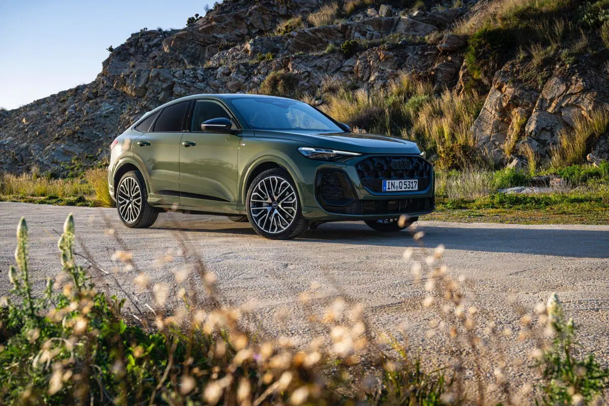 Tutte le immagini di nuova Audi Q5 e SQ5 Sportback (14)