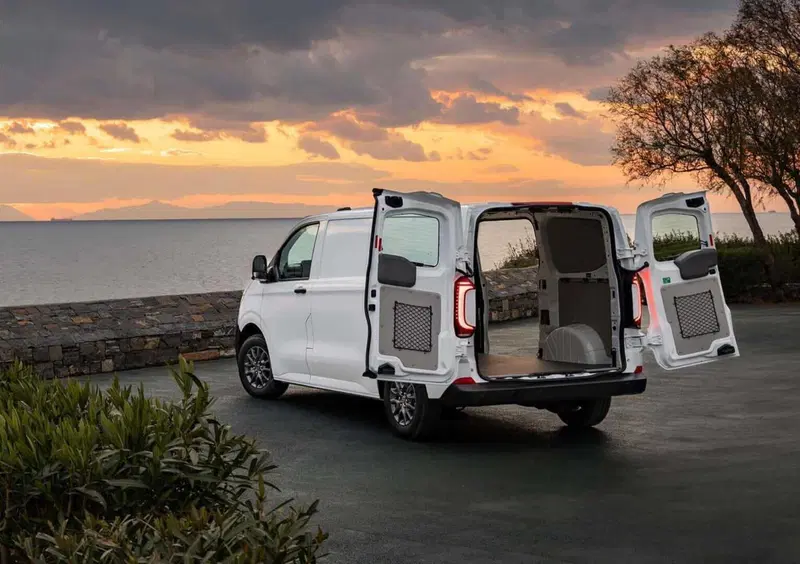 Volkswagen Veicoli Commerciali Transporter (10)