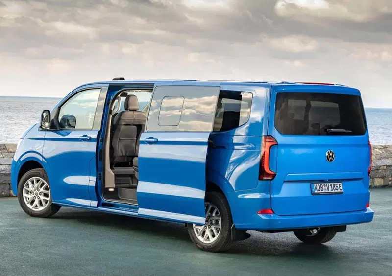 Volkswagen Veicoli Commerciali Caravelle (2025-->>) (6)
