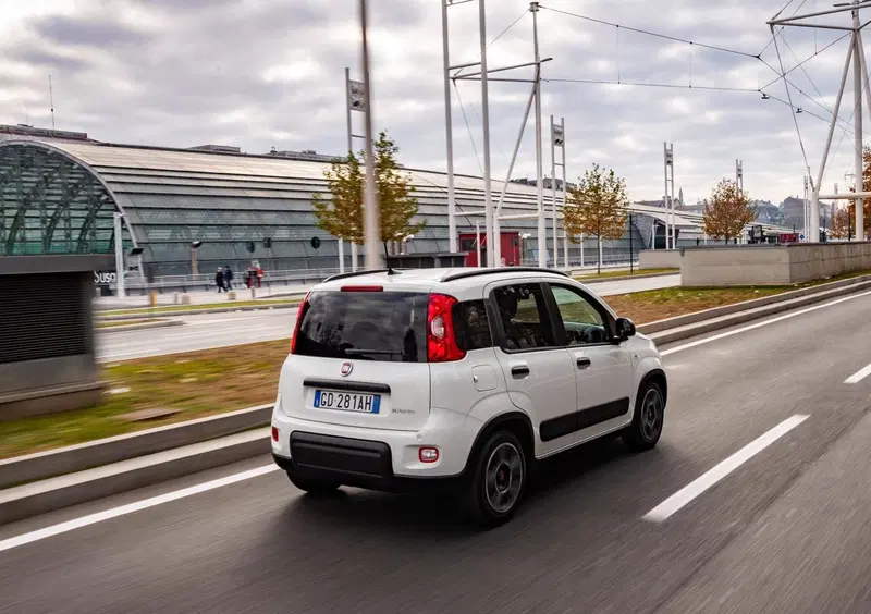 Fiat Panda (2020-->>) (10)