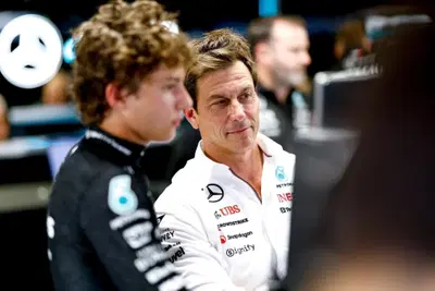 Andrea Kimi Antonelli, dopo la maturit&agrave; massima concentrazione sulla F1. Ma Toto Wolff non vuole bruciare le tappe: &ldquo;Bisogna dare tempo ai giovani&rdquo;