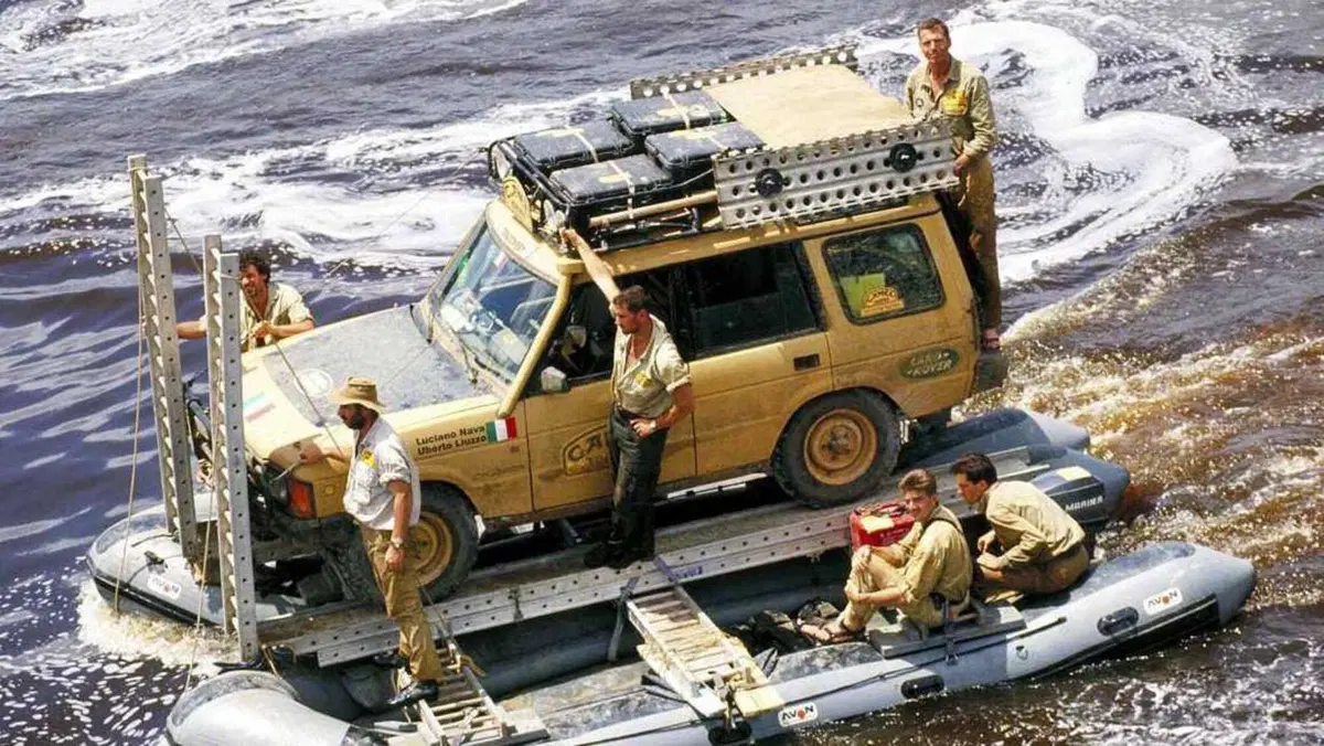 Il Camel Trophy in alcuni scatti (3)