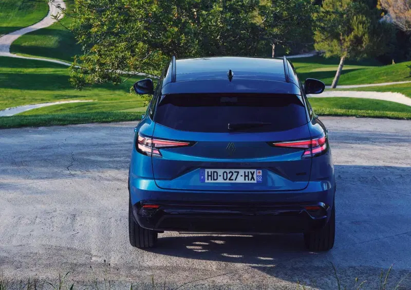 Renault Austral (2022-->>) (9)