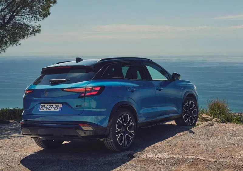 Renault Austral (2022-->>) (8)